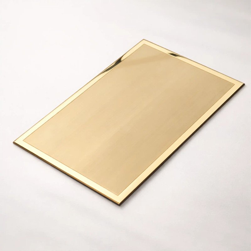 Velora | Targa In Ottone Satinato Bordo Lucido