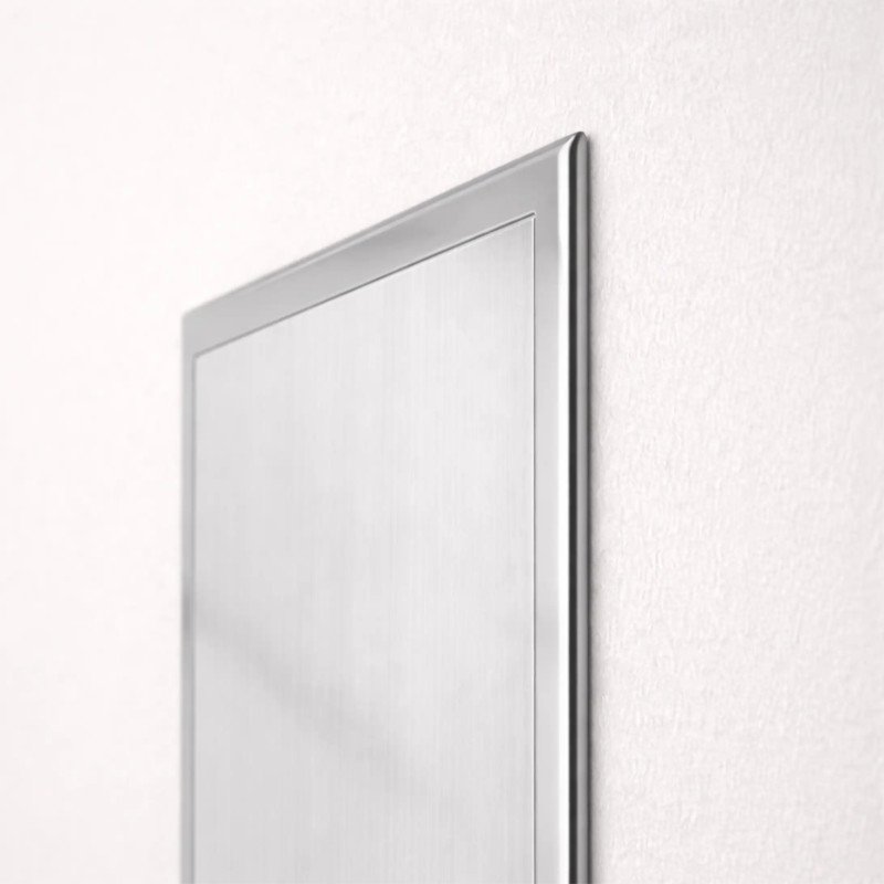 Targa in alluminio satinato bordo lucido