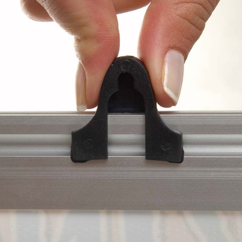 Poster clamp